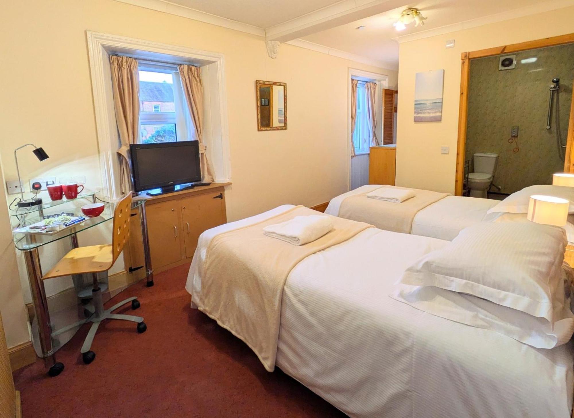Hollybank - Ensuite Room & Use Of Large Shared Kitchen Dumfries Buitenkant foto