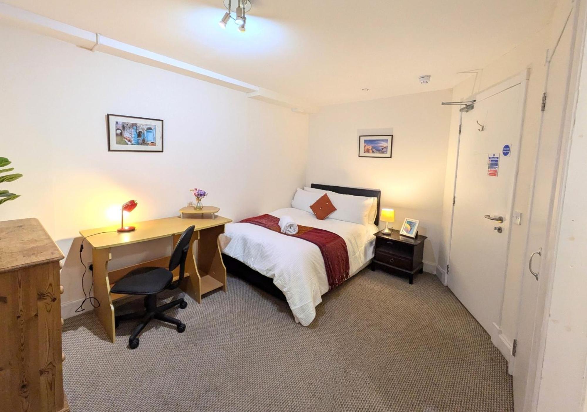 Hollybank - Ensuite Room & Use Of Large Shared Kitchen Dumfries Buitenkant foto